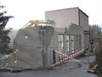 Demolice objektu kulturního domu v Horním Benešově